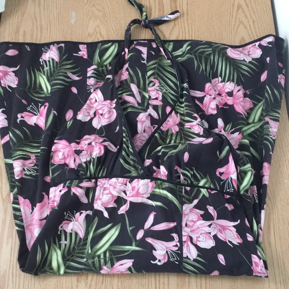 Speechless Dresses & Skirts - Juniors Womens Speechless Tropical Print Halter Dress Stretch Lightweight Size 5